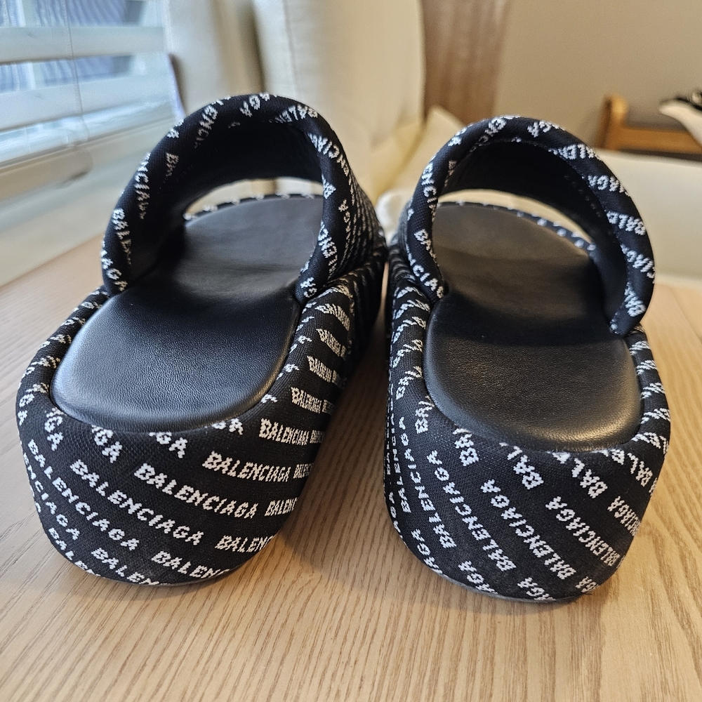 BALENCIAGA LOGO SLIP ON PLATFORM SANDALS - Picture 6 of 9
